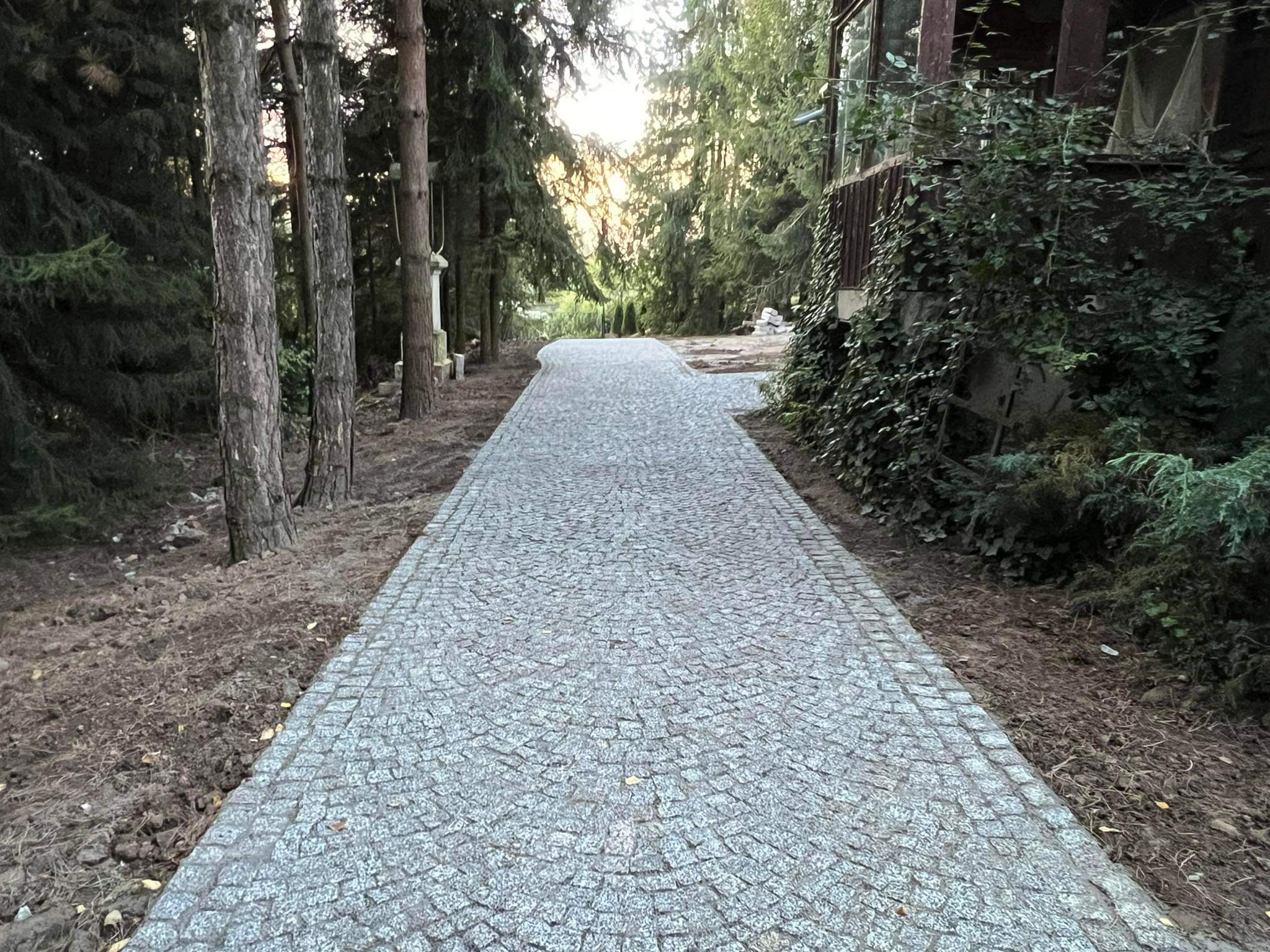 Kostka granitowa